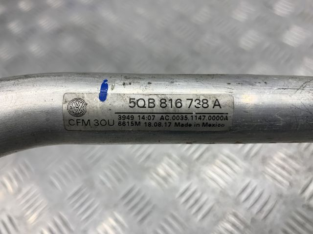 Шланг кондиціонера, від радіатора до випарника 5QB816738A VAG