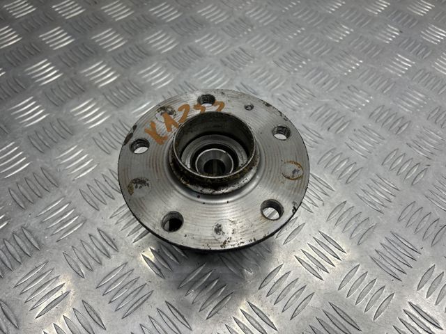 Кулаки поворотні задньої підвіски 5QM501117A VAG