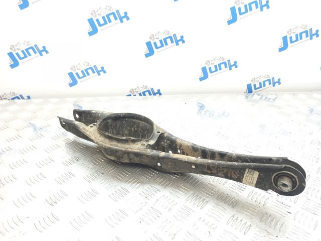 Важелі задньої підвіски 5QM505311 VAG