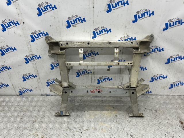 Передня балка 600641700F TESLA