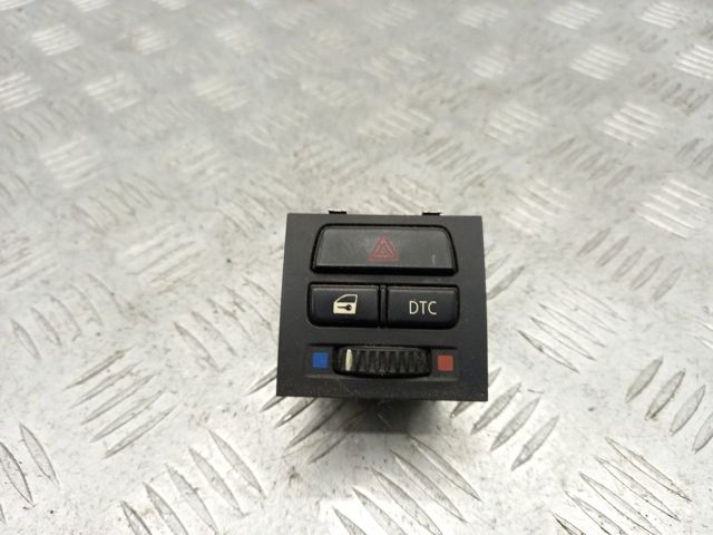 Кнопка аварійки 61319196714 BMW