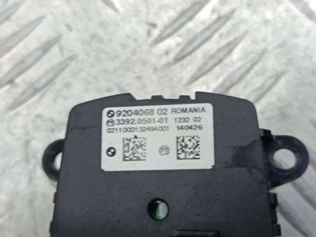 Перемикач світла фар, на "торпеді" 61319204068 BMW