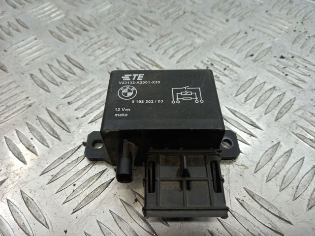 Реле покажчиків поворотів 61369198302 BMW
