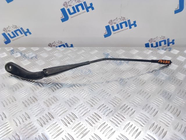 Поводок двірника 61617260474 BMW