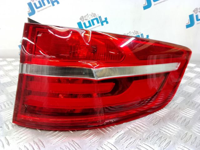 Ліхтар задній правий, зовнішній 63217295004 BMW