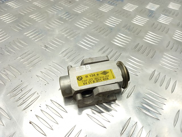 Клапан trv кондиционера для bmw 5-серия e39 1995-2003 64118371459