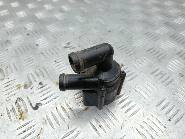 Водяний насос охолодження електричний додатковий 64119230234 BMW