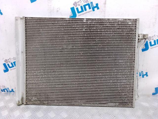 Конденсатор кондиціонера 64536805452 BMW