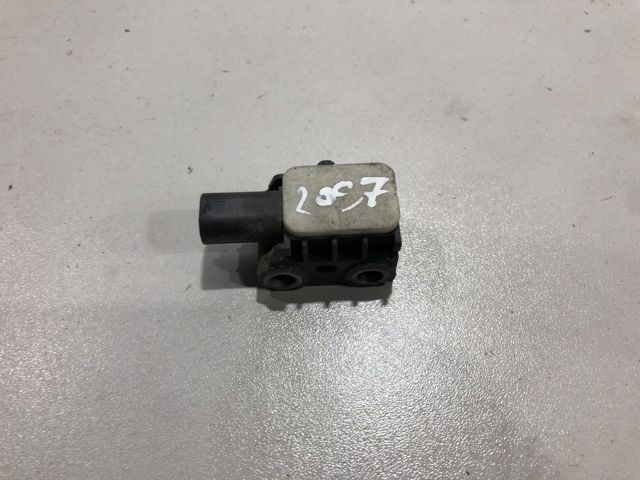 Датчик Айрбег передній 65779152262 BMW