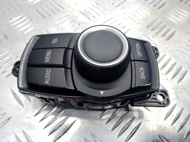 Блок керування мультимедійний 65829261704 BMW