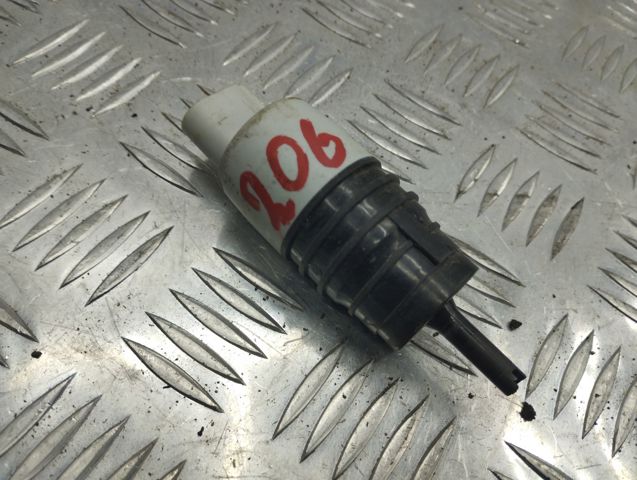 Насос омивача 67127298309 BMW