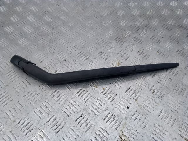 Важіль-поводок склоочисника заднього скла 68040371AA CHRYSLER