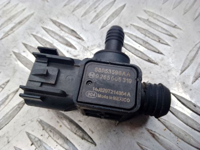 Клапани управління гальмами причепа 68053596AA CHRYSLER