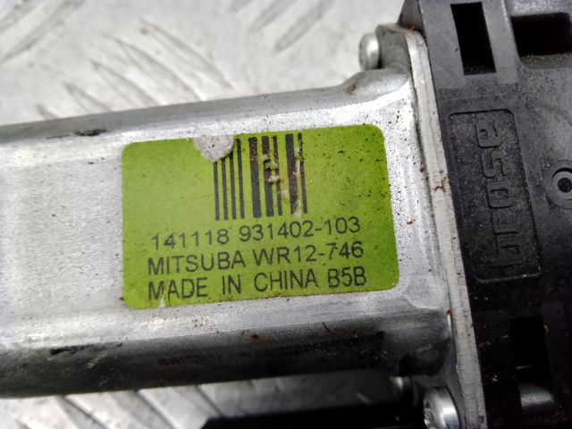 Моторчик склопідйомника двері задніх, лівих 68227367AA CHRYSLER