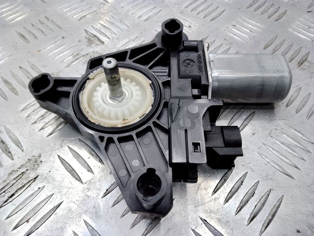Мотор склопідйомника дверей задніх, лівих 68268766AA CHRYSLER