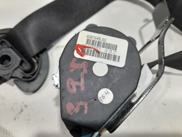 Пасок безпеки задній правий 72117161848 BMW