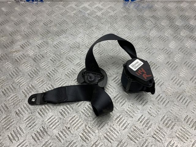 Пасок безпеки задній правий 72117318376 BMW