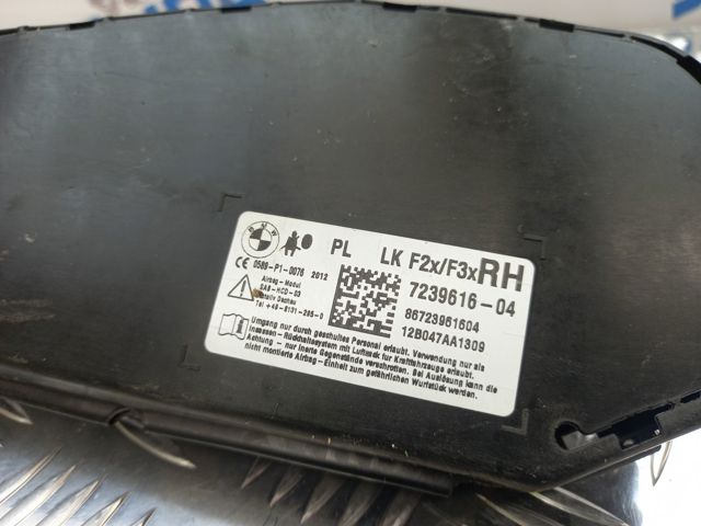 Подушка безпеки AIRBAG спинки сидіння, правого 72127239616 BMW