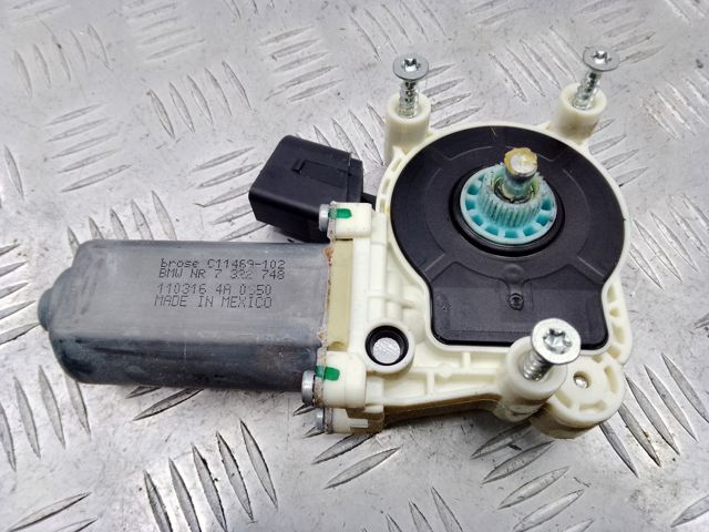 Двигун склопідіймача двері передньої, правої 7322748 BMW