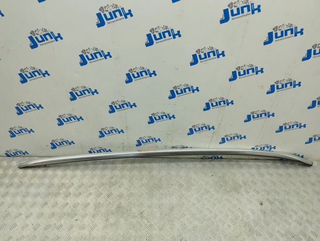 Автомобільний рейлінг на дах правий 738205NA0A NISSAN