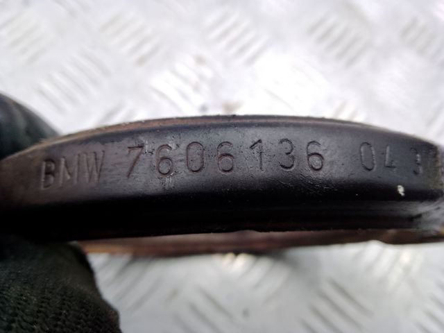 Зєднувальний хомут випускного колектора 7606136 BMW