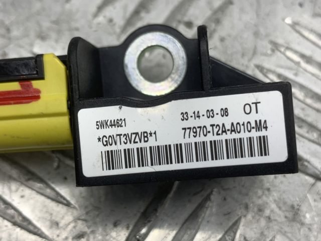 Датчик Айрбег передній 77970T2AA01 HONDA