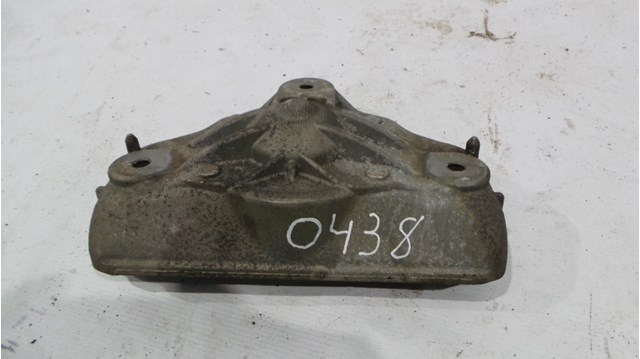 Кронштейн кріплення переднього важеля, задній 7L0412391D PORSCHE