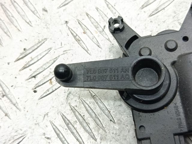 Двигун заслінки печі 7L0907511AQ VAG
