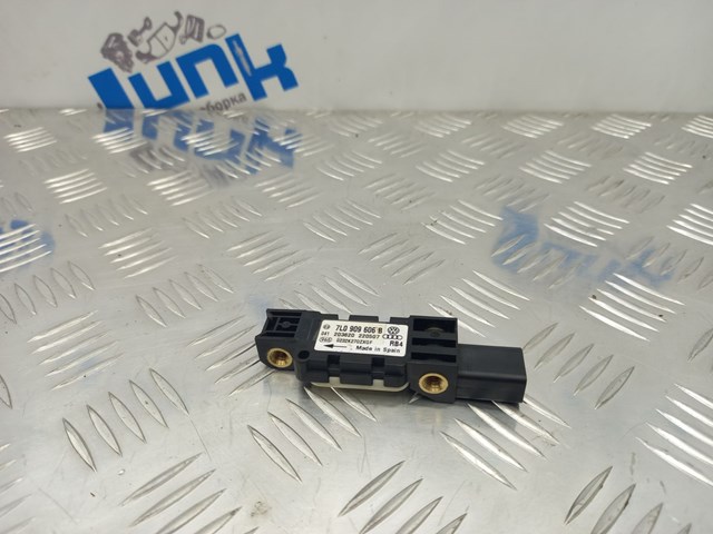 Датчик подушки безпеки 7L0909606B VAG