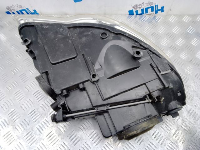 Основна фара в зборі ліва 7L6941039B VAG