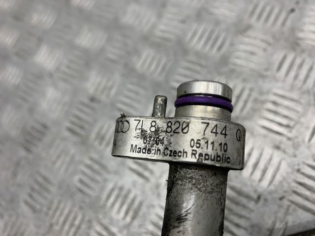 Шланг кондиціонера, від випарника до компресора 7L8820744G VAG
