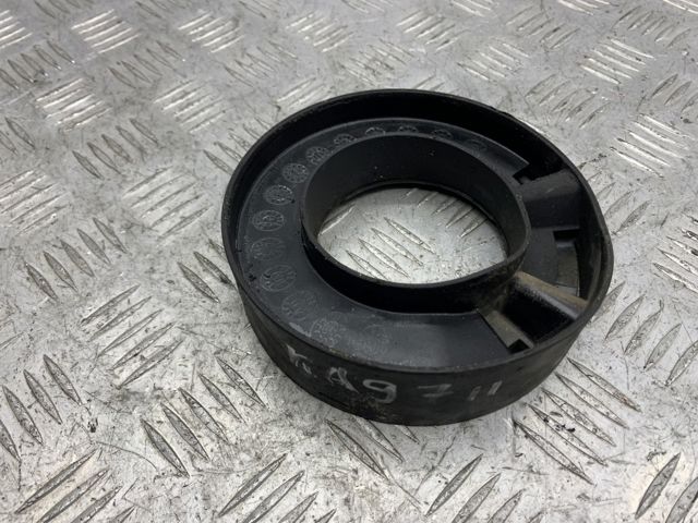 Пружини задні 7P0411178A VAG
