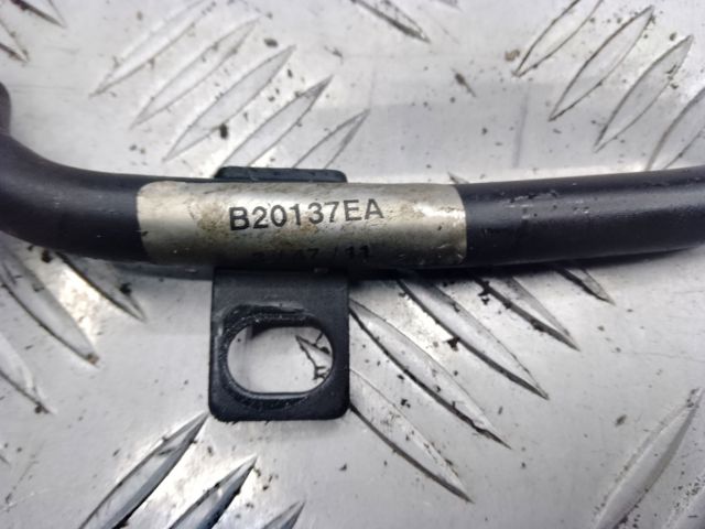 Шланг ГПК, низького тиску, від рейки/механізму до радіатора 7P0422891K VAG