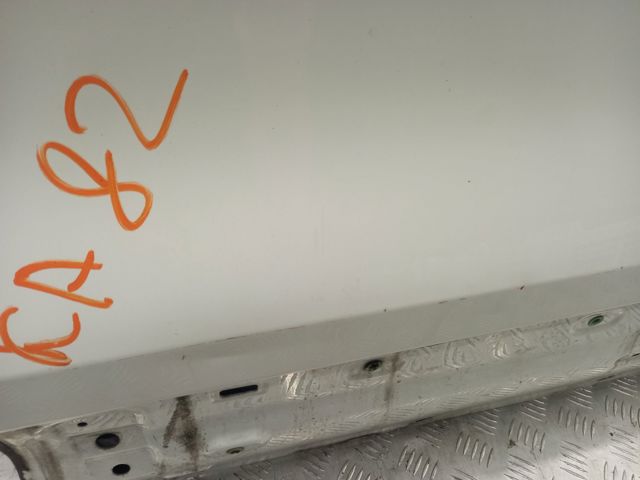 Двері задні, ліві 7P0833055 VAG