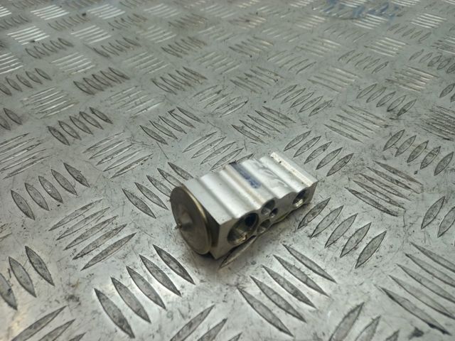 Клапан TRV, кондиціонера 80220TBAA11 HONDA
