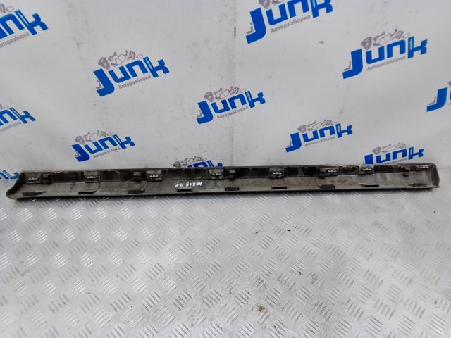Молдинг передніх лівих дверей 808711AA2B NISSAN
