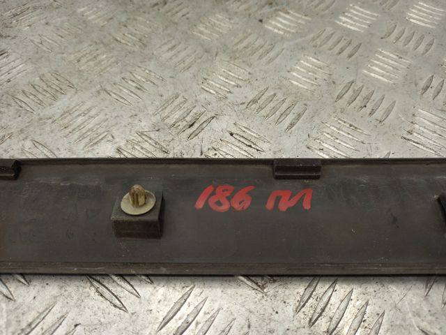 Молдинг передньої лівої двері, нижній 808774BA0A NISSAN