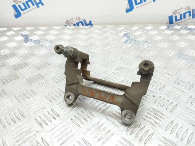 Скоба супорту заднього 80A615426A VAG