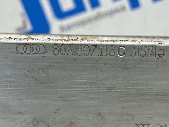 Буфер бампера переднього 80A807113C VAG