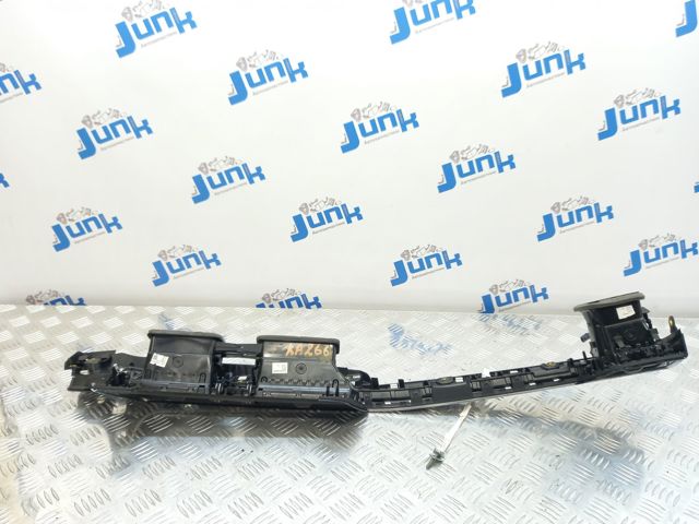 Вентиляція передка 80B820902ABEAX VAG
