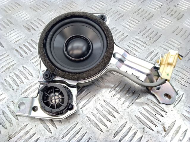 Динамік задньої двері 861600WJ20 TOYOTA