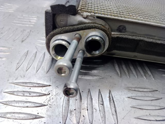 Випаровувач кондиціонера 885013A190 TOYOTA