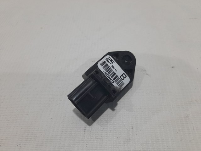 Датчик подушки безпеки 8983105010 TOYOTA