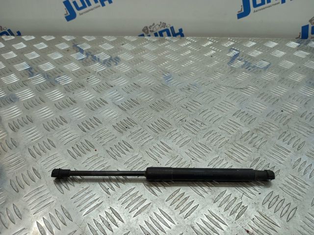 Амортизатор капота 8J0823359C VAG
