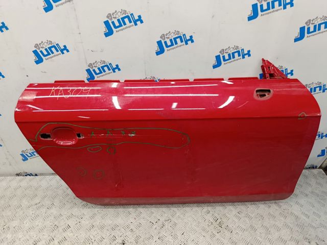 Пасажирські передні двері 8J0831052A VAG