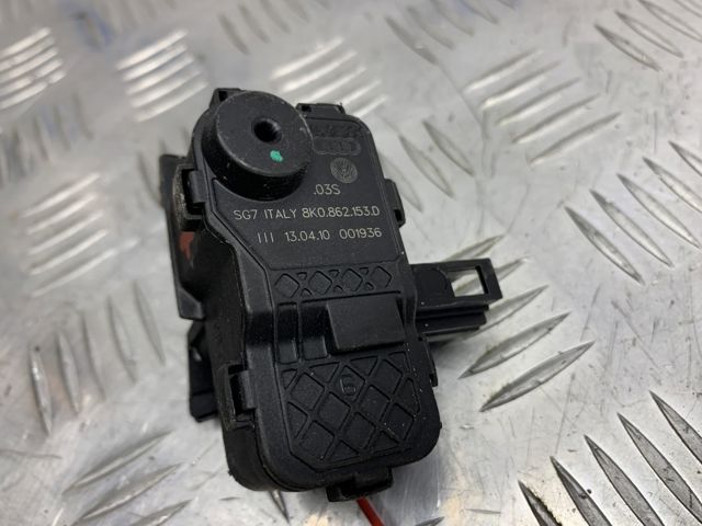 Лічинка замка паливного бака 8K0862153D VAG