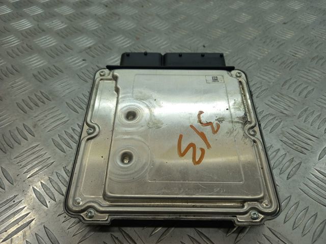 Модуль управління двигуном 8K5907115M VAG