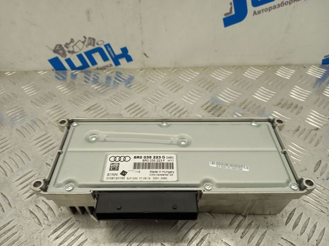 Підсилювач звуку аудіосистеми 8R0035223G VAG