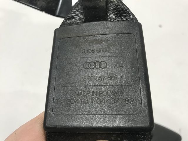 Ремінь безпеки задній 8R0857807AV04 VAG