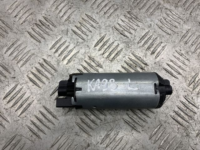 8R0881183D VAG